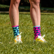 CLASSIC GEO SPORTS SOCKS: PINK + TURQUOISE