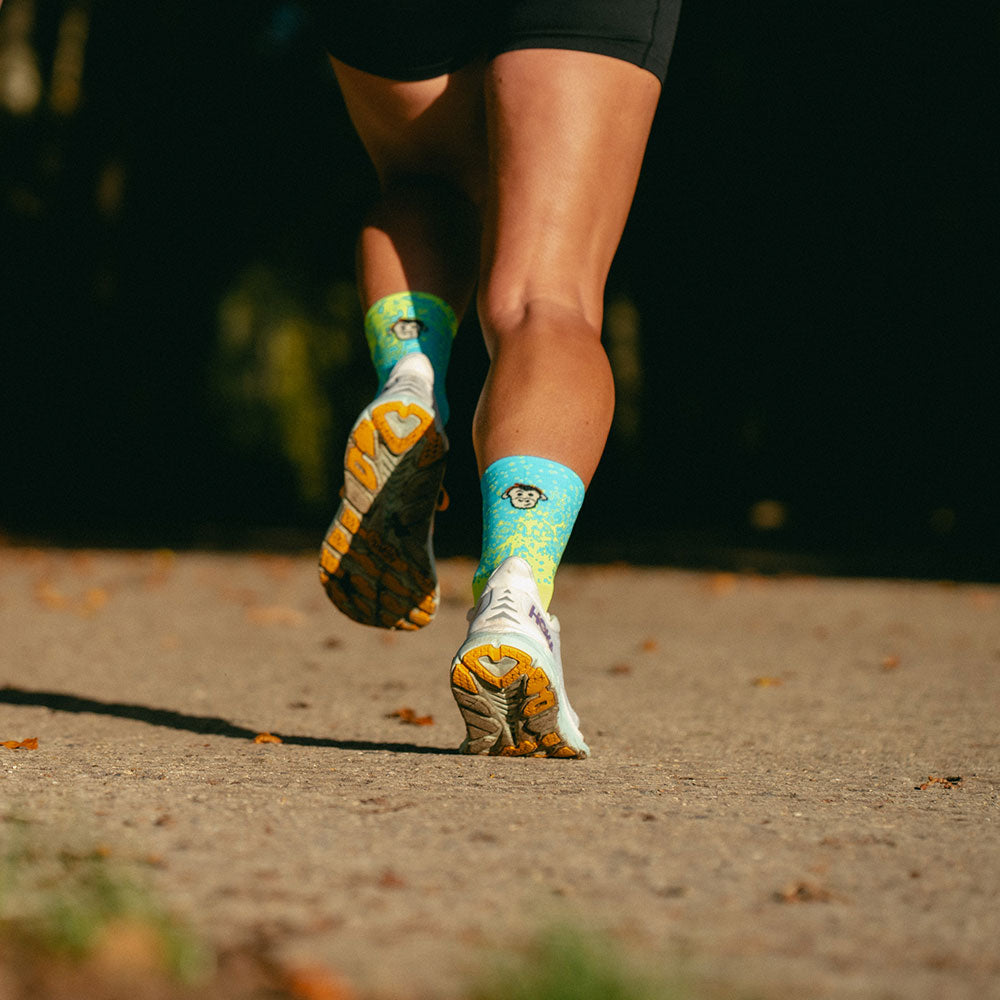 CLASSIC MIST SPORTS SOCKS: YELLOW + BLUE