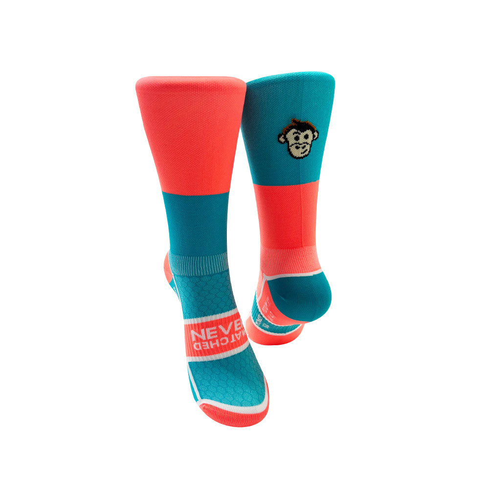 PODIUM BLOCK SPORTS SOCKS: ORANGE + BLUE