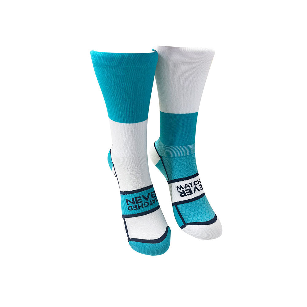 PODIUM BLOCK SPORTS SOCKS: TURQUOISE + WHITE