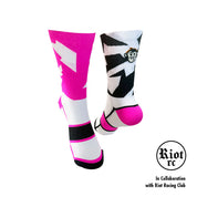 PODIUM BOLT SPORTS SOCKS: PINK + BLACK