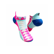 ELITE PYRAMID SPORTS SOCKS: PINK + TURQUOISE