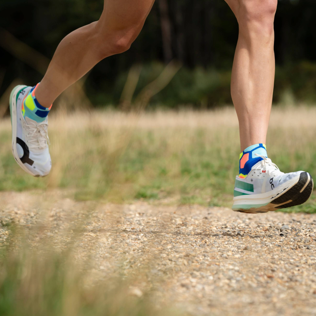 ULTRA HEX SPORTS SOCKS: COBALT + TURQUOISE